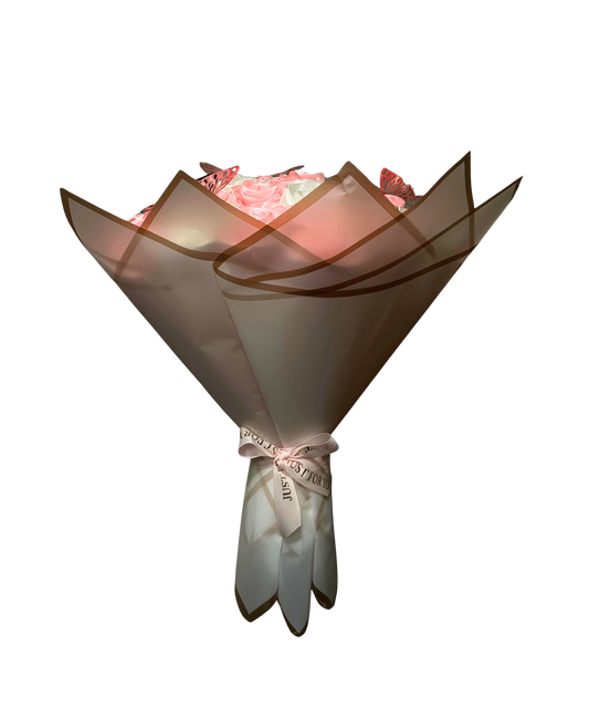 36 rožių puokštė-rožinė,balta