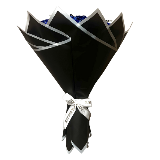 36 rožių-tamsiai mėlyna